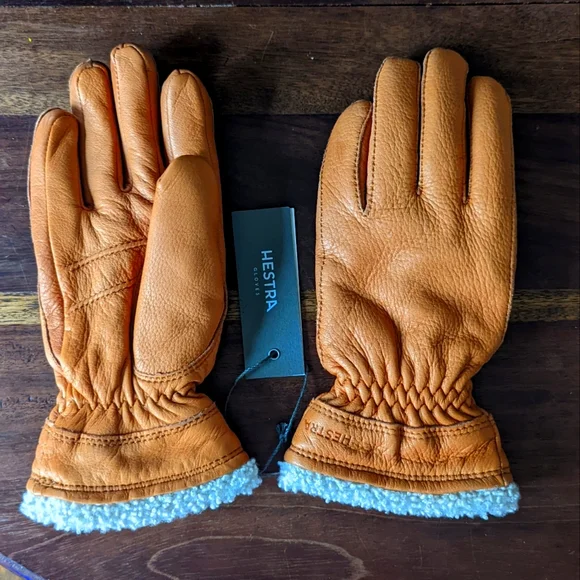 Hestra Deerskin Gloves - Picture 4 of 8